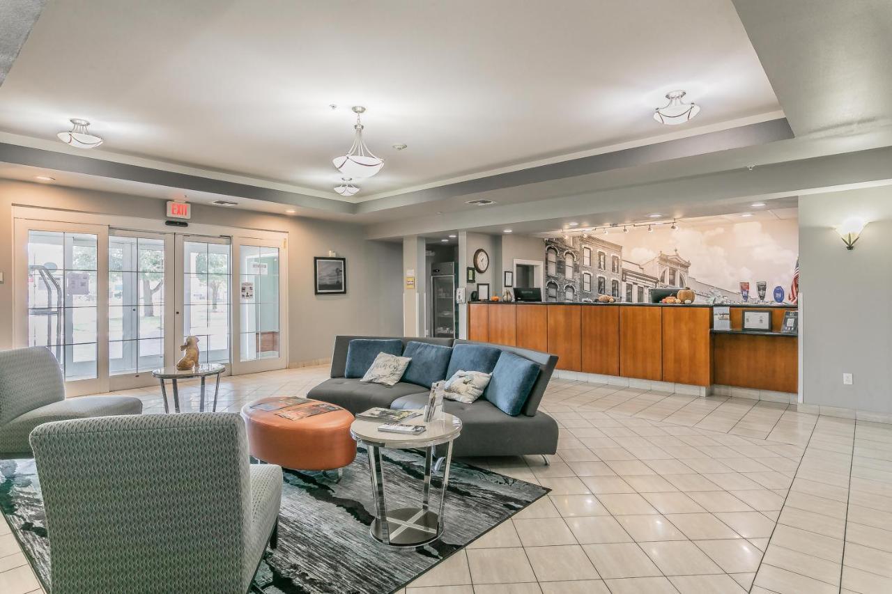 Hotel La Quinta By Wyndham Granbury
